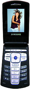/></center><br/><br/>Le Samsung V5400 sera disponible dès la mi-septembre en Corée. Aucune date de sortie pour nos pays n’a encore été dévoilée.<br/><br/>Source : <a href=